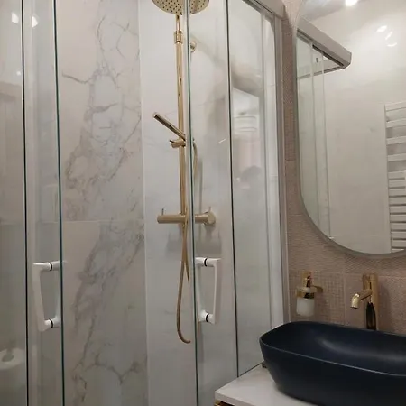 Pink Flower By Oneapartments * Сопот