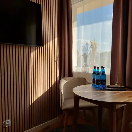 Pink Flower By Oneapartments