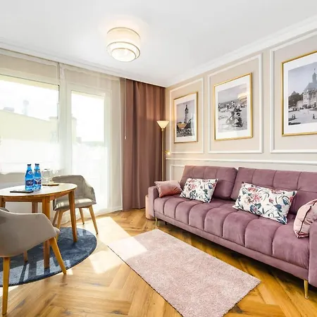Pink Flower By Oneapartments Lägenhet Sopot