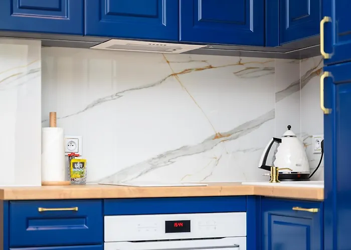 Pink Flower By Oneapartments