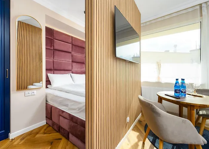 Pink Flower By Oneapartments * Sopot